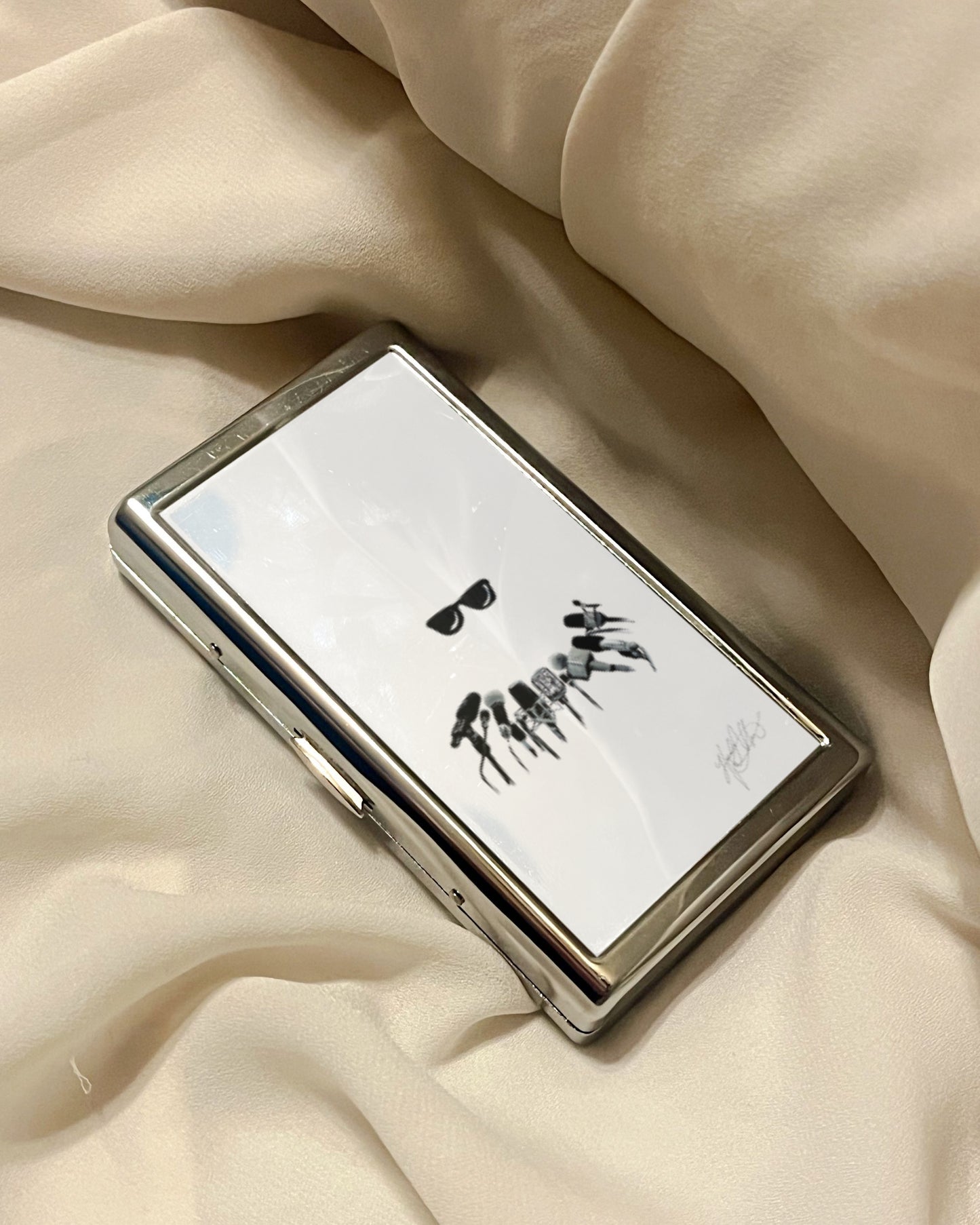I Was Never Here | 2-Sided Art Vintage Metal Pocket Case