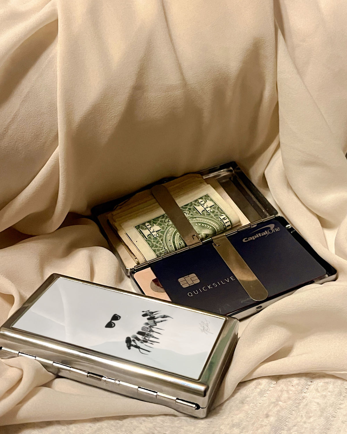 I Was Never Here | 2-Sided Art Vintage Metal Pocket Case
