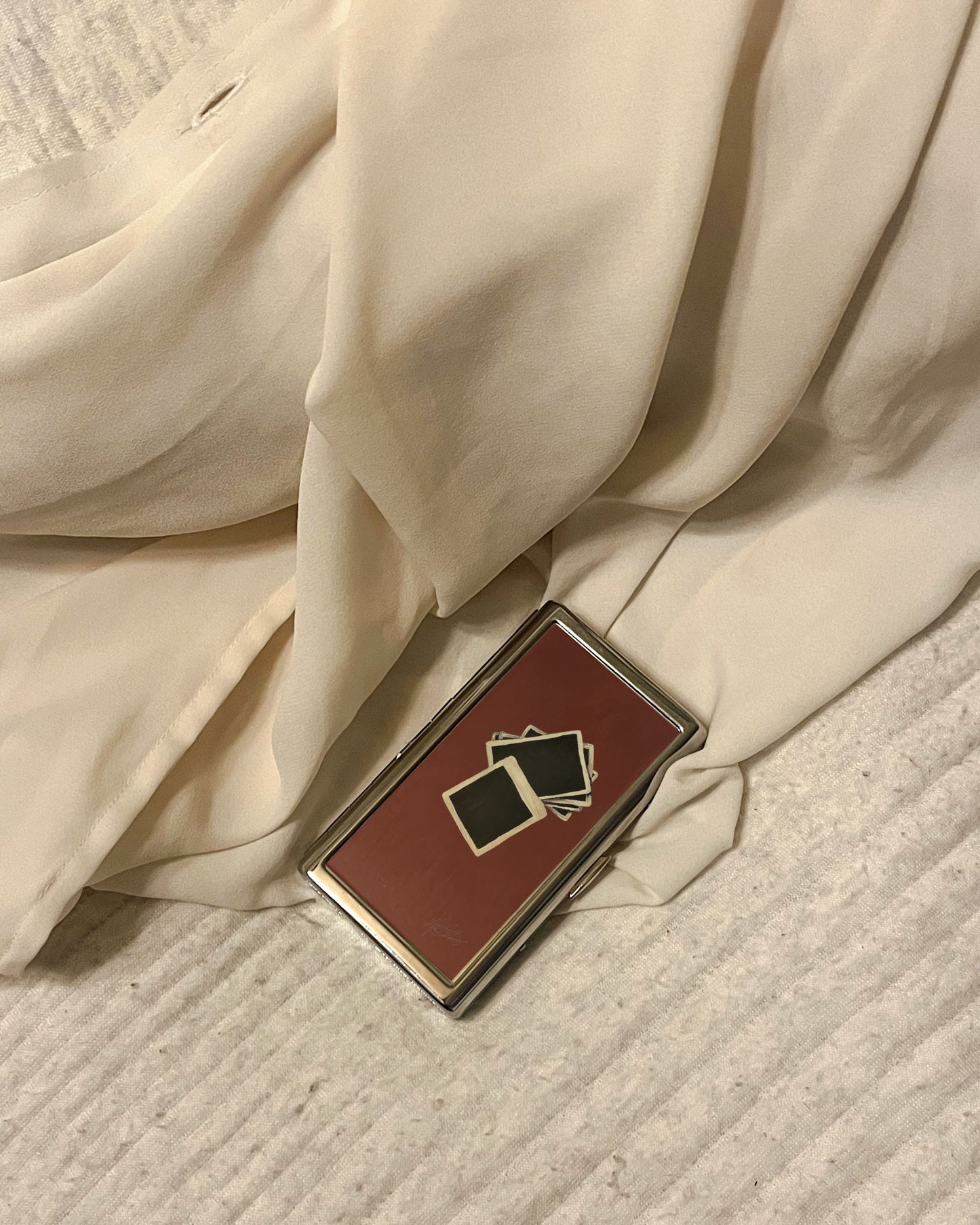 This Is A Nude Btw | 2-Sided Art Vintage Metal Pocket Case