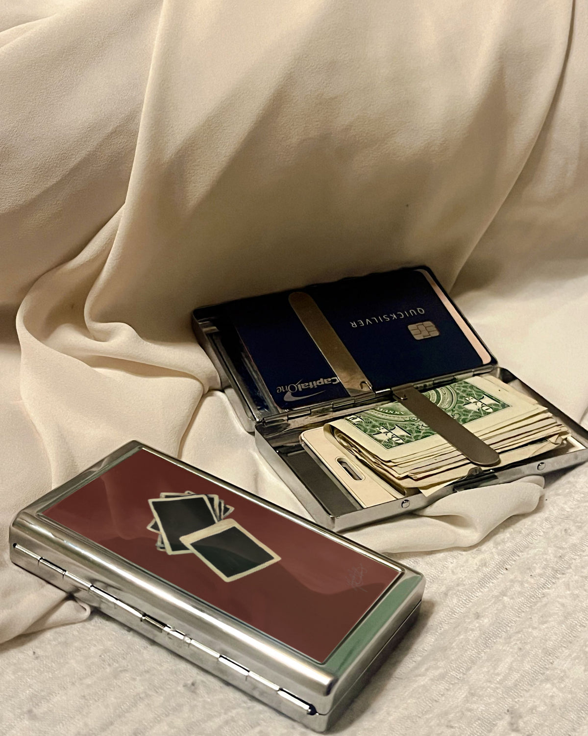 This Is A Nude Btw | 2-Sided Art Vintage Metal Pocket Case